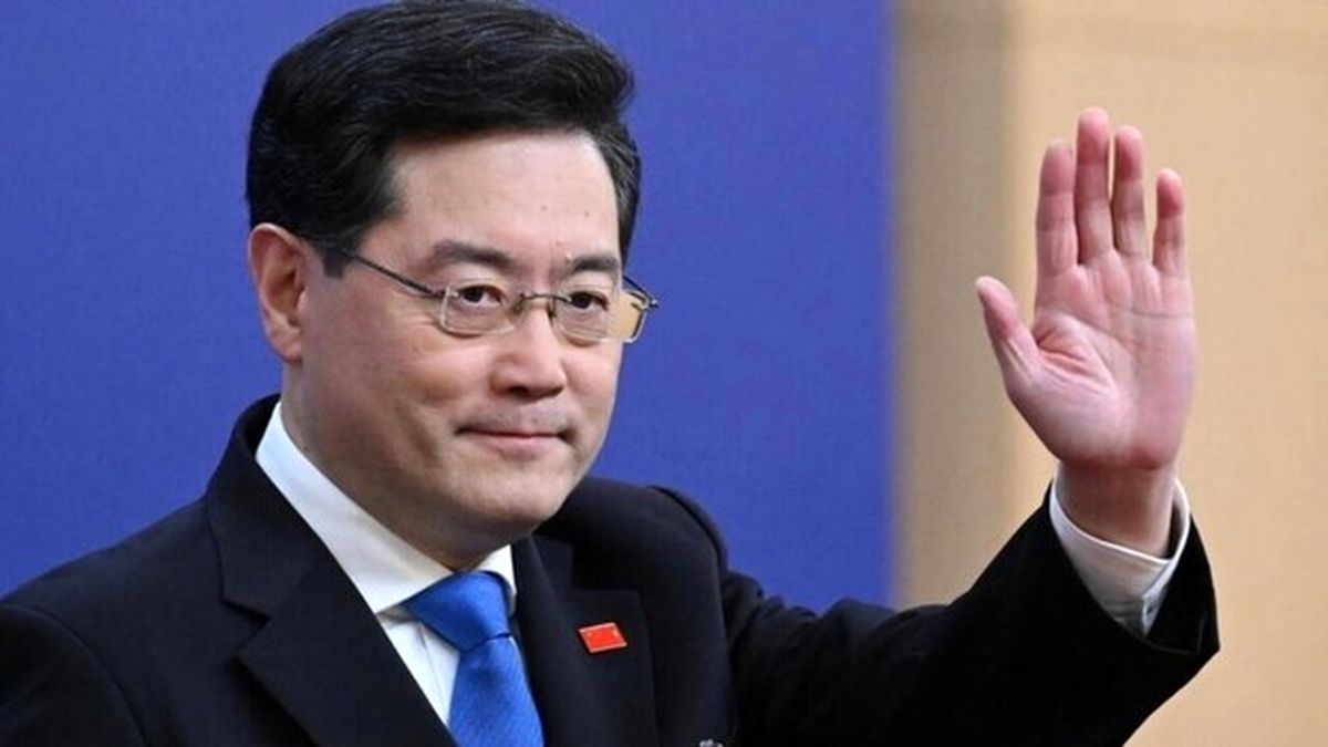 چرا وزیر خارجه چین برکنار شد؟

