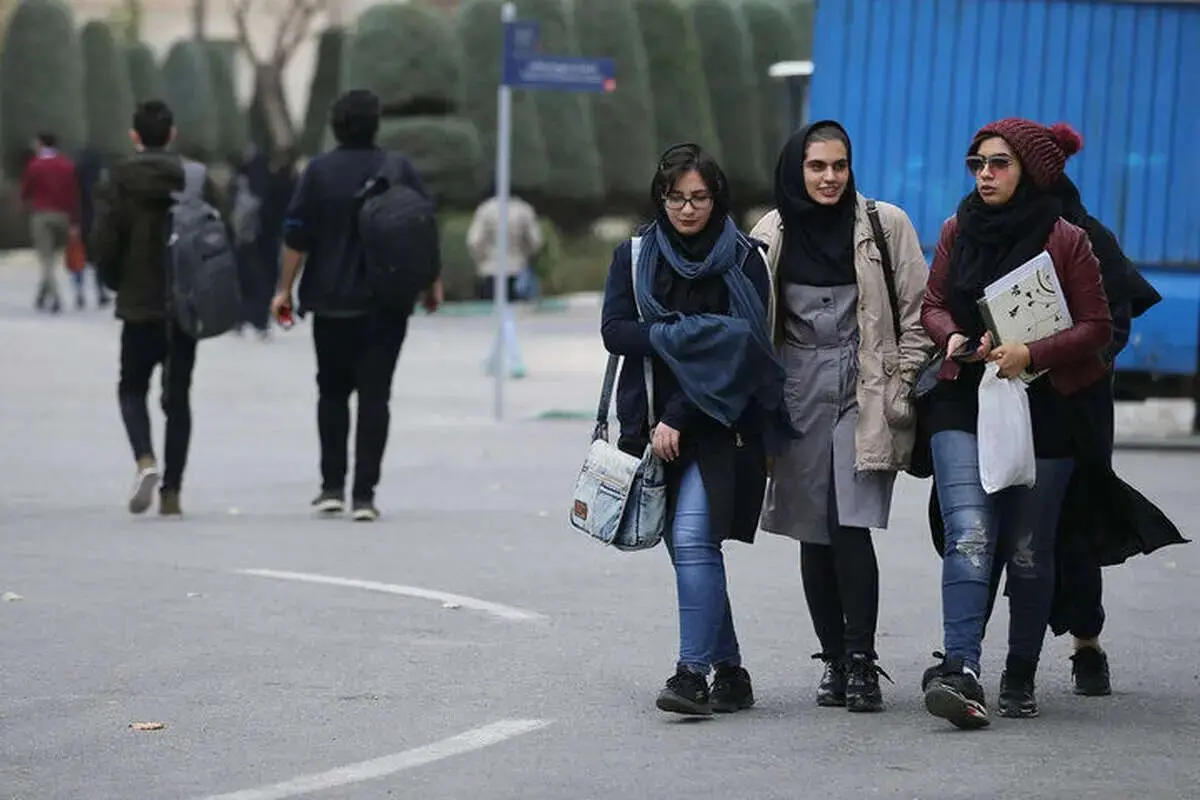 قبولی در دانشگاه به شرط توان مالی؛ دانشجویی که برای ماندن باید کار کند