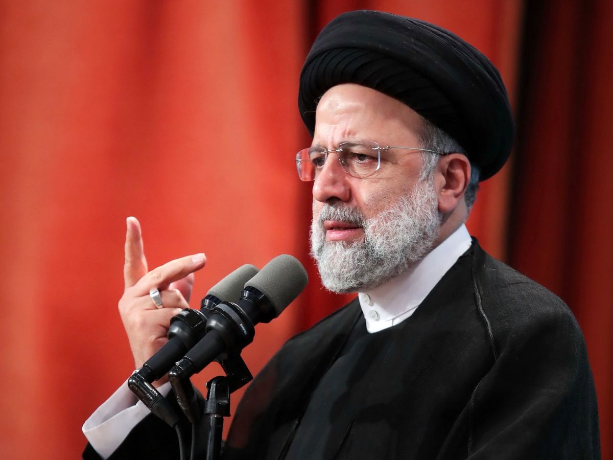 رئیسی: اقدامات ناقص گذشته نباید موجب دلسردی در ساخت هواپیمای مسافربری شود / بنای ما حل مسائل است، نه دور زدن آن‌ها
