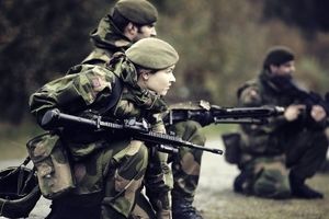 اقدام عجیب ارتش نروژ/ سربازان لباس‌های زیرشان را پس بدهند!