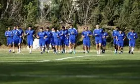 پنجره نقل و انتقالات استقلال باز شد
