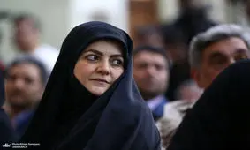 دختر پزشکیان در خانه سردار شهید حاجی زاده/ تصاویر