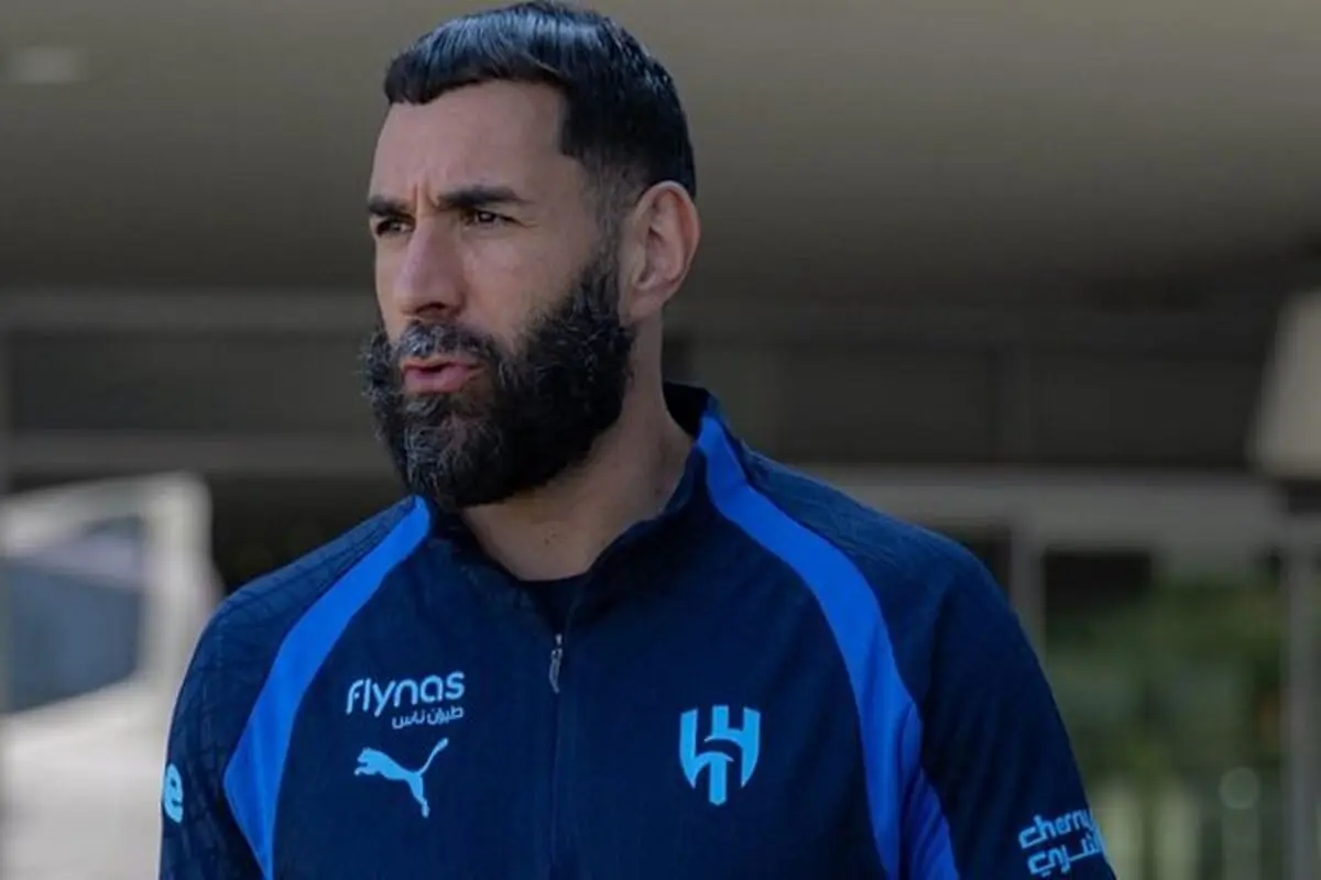کریم بنزما از الهلال جدا شد
