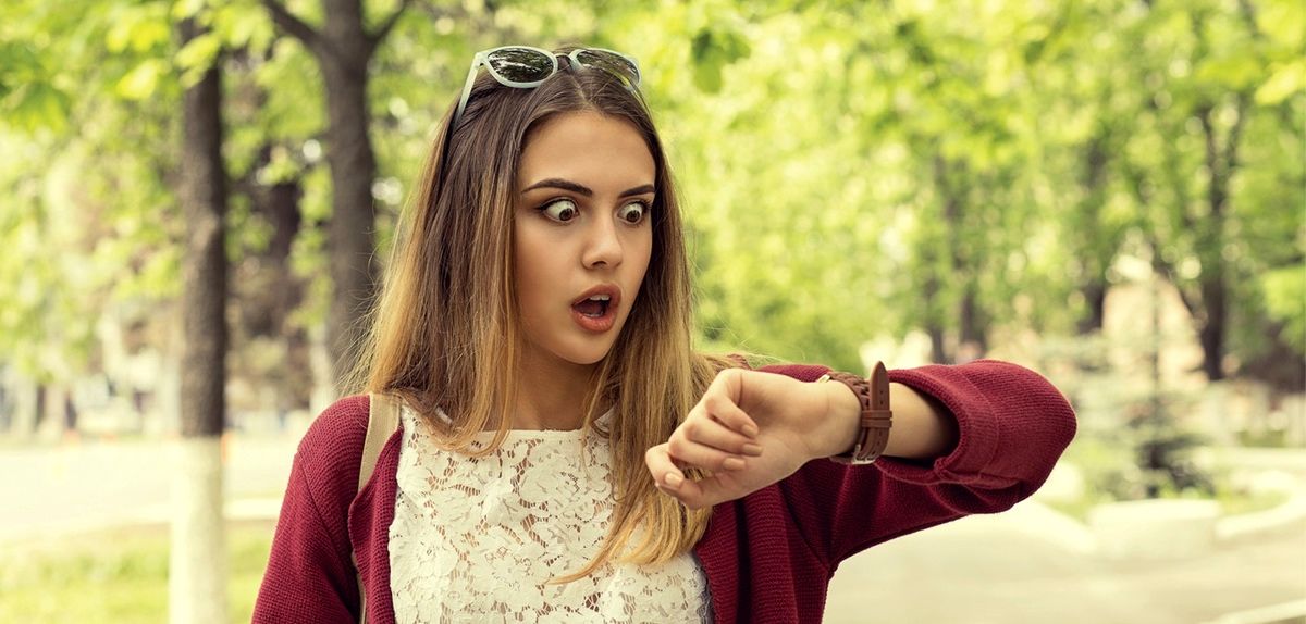 چرا بعضی افراد همیشه دیر میکنند؟