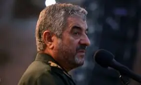 فرمانده پیشین سپاه: همهٔ برگ‌های برنده‌مان را رو نکردیم و شرایط هم به آنجا نرسید/ ویدئو