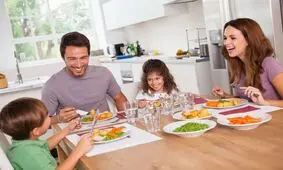 شادی و تغذیه سالم، کلید تقویت قلب از نگاه طب ایرانی