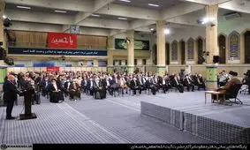 معنای «آیه» نصب‌شده در محل دیدار نمایندگان مجلس با رهبر انقلاب چیست؟/ عکس

