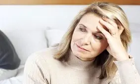 بحران میانسالی چیست و با آن چه کنیم؟