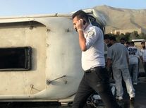 چپ کردن اتوبوس با مسافر در جاده کرج به تهران/ ویدئو
