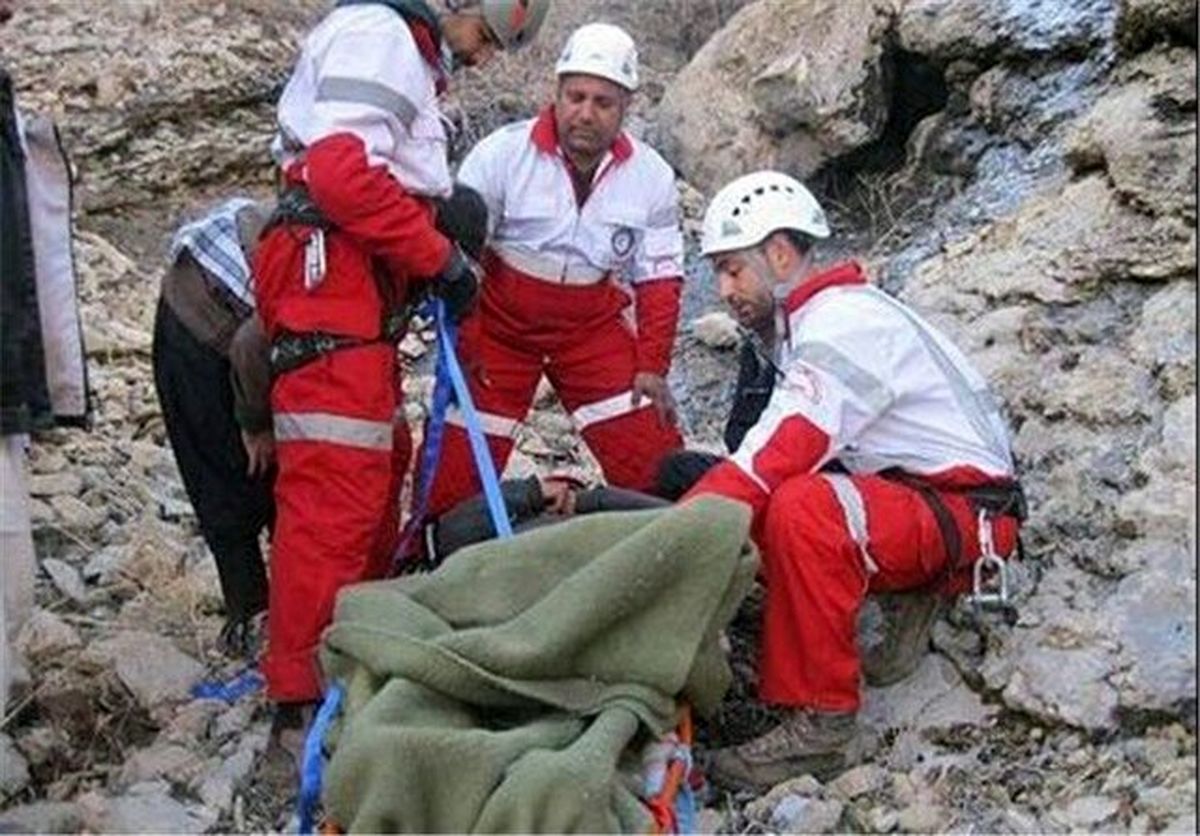 پیکر بی‌جان مرد ۵۰ ساله بعد از ۴ روز در کوه‌زیارت سیرجان پیدا شد