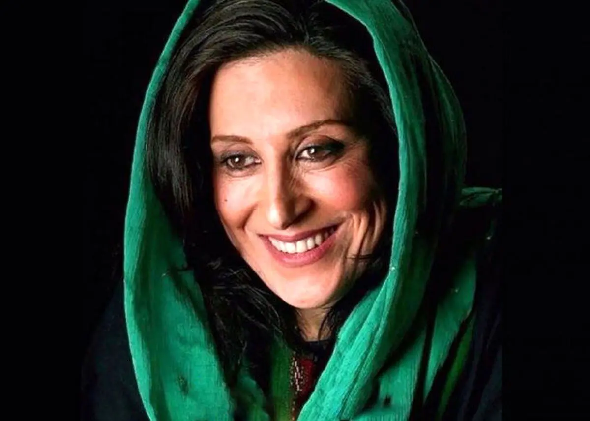 واکنش جنجالی فاطمه معتمد آریا به آمران به معروف و تذکر بی حجابی/ ویدئو