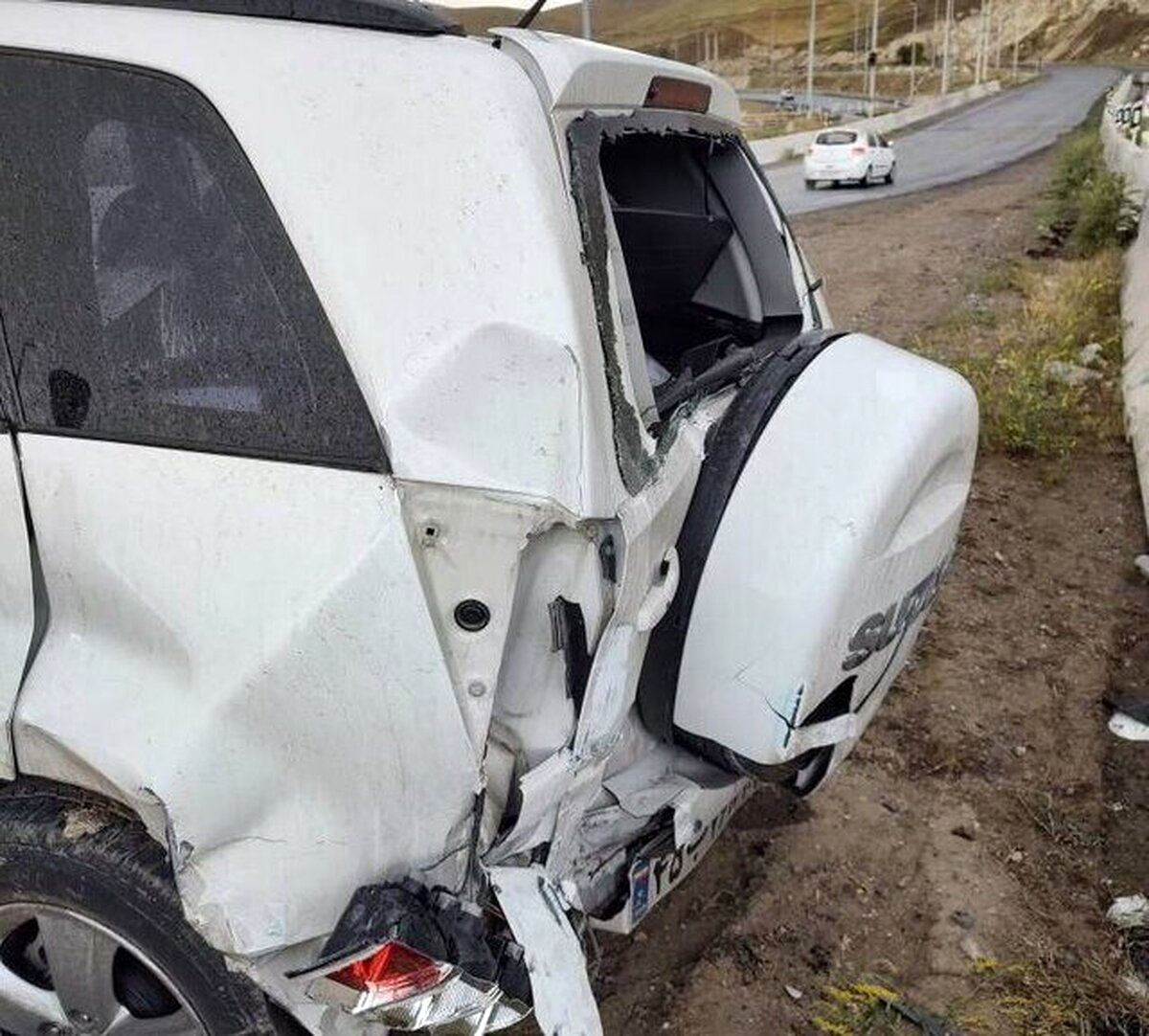 خودروی رئیس‌کل گمرک ایران دچار حادثه شد