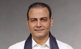 علیرضا قربانی اجازه ورود به آمریکا را پیدا نکرد / او در فرودگاه تورنتو بازداشت و ۴ ساعت بازجویی شد / به او گفته شد که روادیدش لغو می‌شود / این اتفاق احتمالاً به خاطر خدمت سربازی او در سپاه بوده