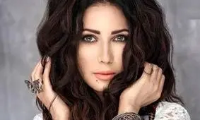 دیپورت از فرودگاه استانبول به دلیل زیبایی