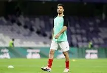 بازیکنی که مردمش را «بی‌عقل» می‌خواند، چگونه مدعی غیرت ملی است؟