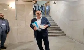 علیرضا زاکانی داوطلب نامزدی انتخابات ریاست‌جمهوری شد

