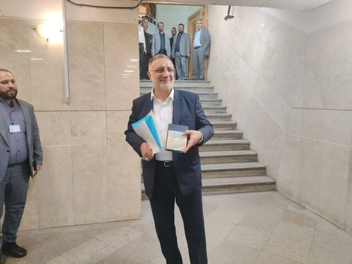 علیرضا زاکانی داوطلب نامزدی انتخابات ریاست‌جمهوری شد

