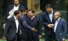 مخبر به جای رئیس جمهور در جلسه رای اعتماد وزیر پیشنهادی راه شرکت کرد

