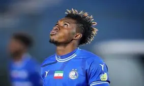 تذکر مدیران باشگاه استقلال به مهاجم قرقیزستانی برای گرفتن پیراهن رونالدو

