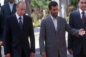 احمدی نژاد: آقای پوتین خیال پردازی نکنید و سریع جنگ را متوقف کنید/ نامتان را از ورود به فهرست جنایتکاران بزرگ تاریخ نجات دهید