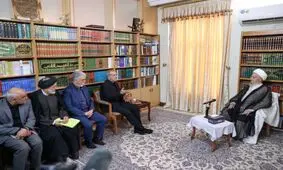 آیت الله مکارم: از اقدامات تخریبی بدخواهان جلوگیری شود زمینه‌های مناسب بهبود شرایط فراهم می‌شود/ نباید در عرصه بین‌المللی دچار افراط یا تفریط شد