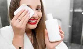 ریمل ضدآب را چگونه پاک کنیم که مژه آسیب نبیند؟