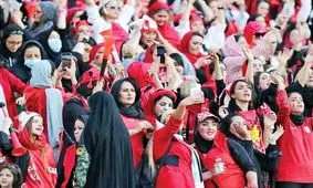 خانم‌ها پوشش فاطمی، آقایان در هیئت مایکل جکسون!/ در نقد جریانی که دوباره علیه حضور زنان در ورزشگاه‌ها برخاسته است