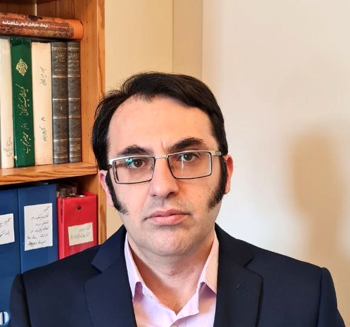 مادر بیمرگ نیکو پیکرم