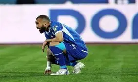 روزبه چشمی با استقلال تمدید کرد