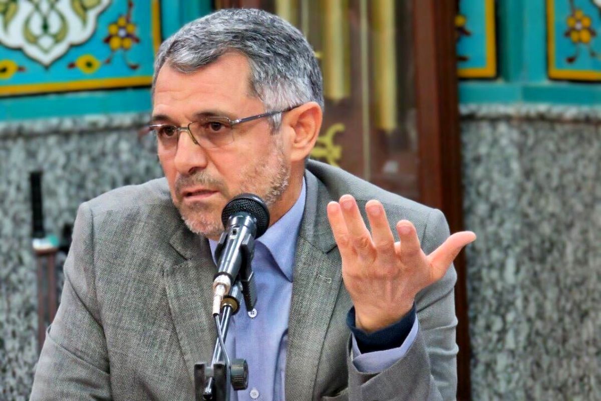 مسئولان خریدهایشان سفارشی میآید، به خاطر همین از سفره مردم خبر ندارند