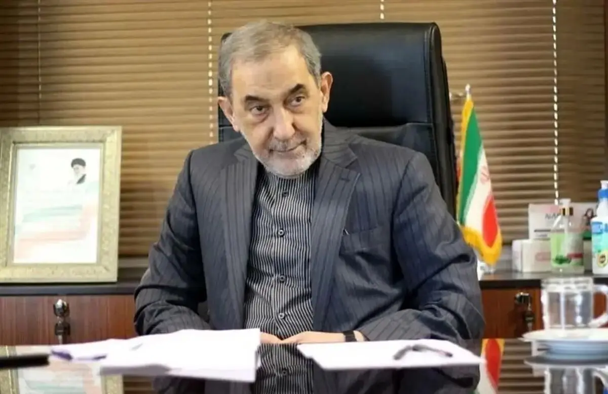  انتقاد رئیس دفتر خاتمی در دوران ریاست جمهوری به موضع ولایتی درباره‌ عراق/ فاز اطلاعات تاریخی گرفته، جوری که گویا مشکلات یزید و عاشورا و توابین و مختار را باید نخست وزیر عراق جواب بدهد