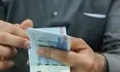 ارزش ریال ایران در برابر دلار آمریکا بیش از ۱۲ درصد افزایش یافته است