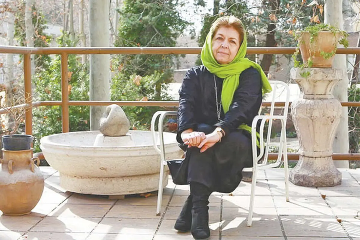 لیلی گلستان: از ایدئولوژی آل احمد خوشم نمی آمد ولی او را دوست داشتم/تا کتابی را عاشقش نشوم ترجمه نمی‌کنم/آینده قطعا روشن و تابناک خواهد بود