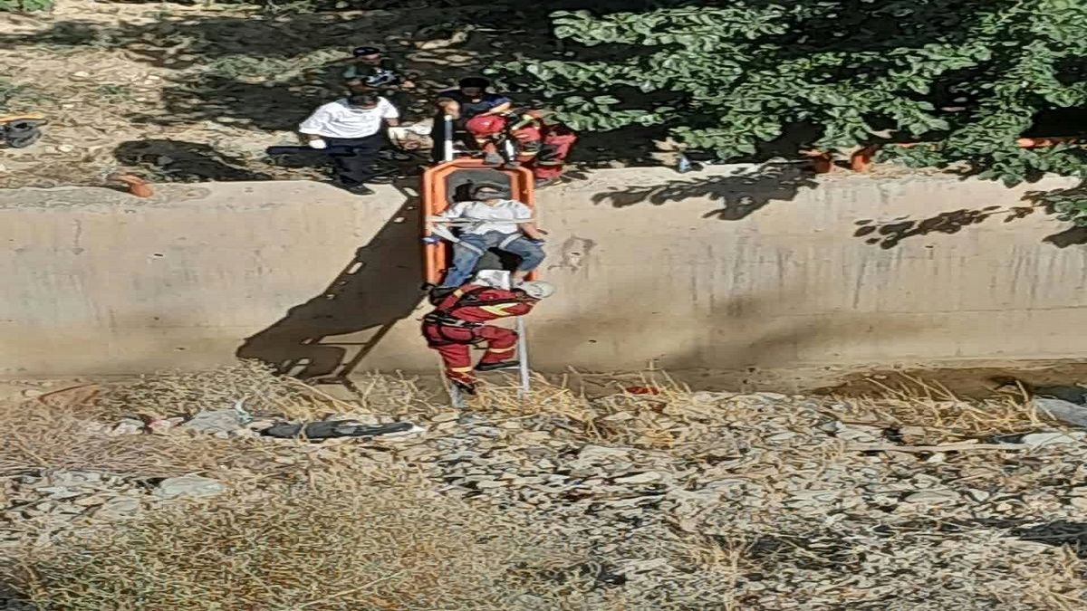 سقوط یک چتر باز در پایتخت