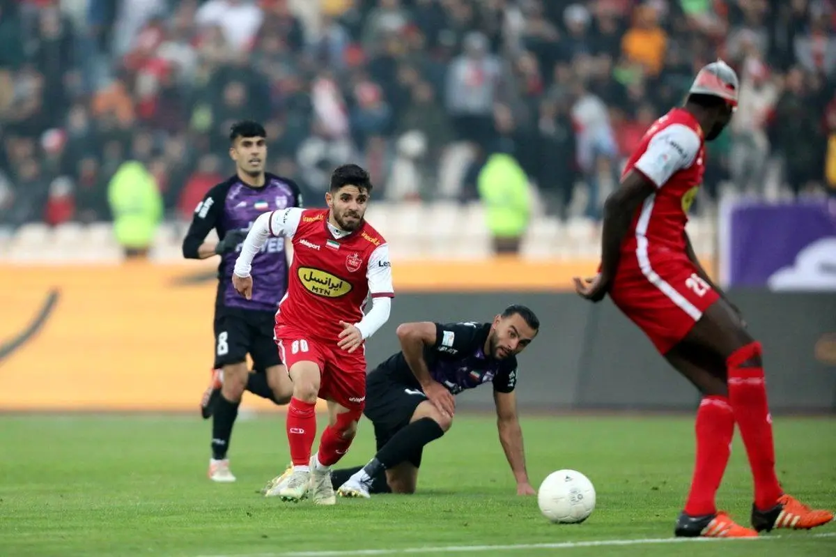 تماشاگران به بازی هوادار - پرسپولیس می آیند؟