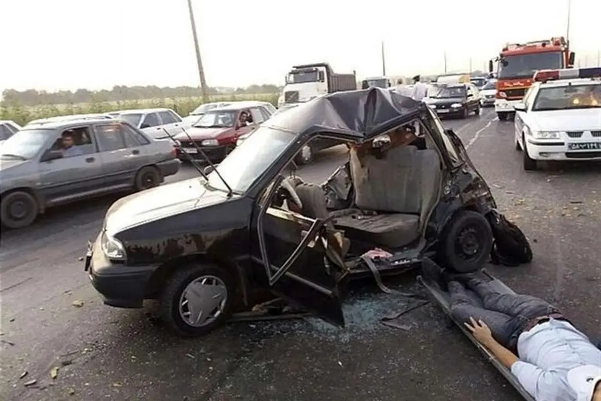یک فوتی و ۵ مصدوم در تصادف خونین پراید و‌ تریلی در سردشت