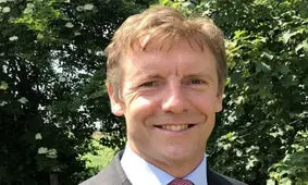 اظهارنظر عجیب سفیر انگلیس: انگلیسی‌ها هم به ایران نگاه منفی دارند!/ ویدئو