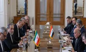 عراقچی: تهدید آمریکا برای حمله به ایران نشانه تبانی با اغتشاشگران برای ناامن‌سازی است

