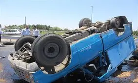 ۷ مصدوم در واژگونی خودروی کارگران نیشکر هفت‌تپه

