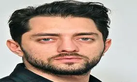 عکس جگرسوز از بهرام رادان بر سر مزار پدرش/ ماشین شیک بهرام رادان در بهشت زهرا توجه جلب کرد