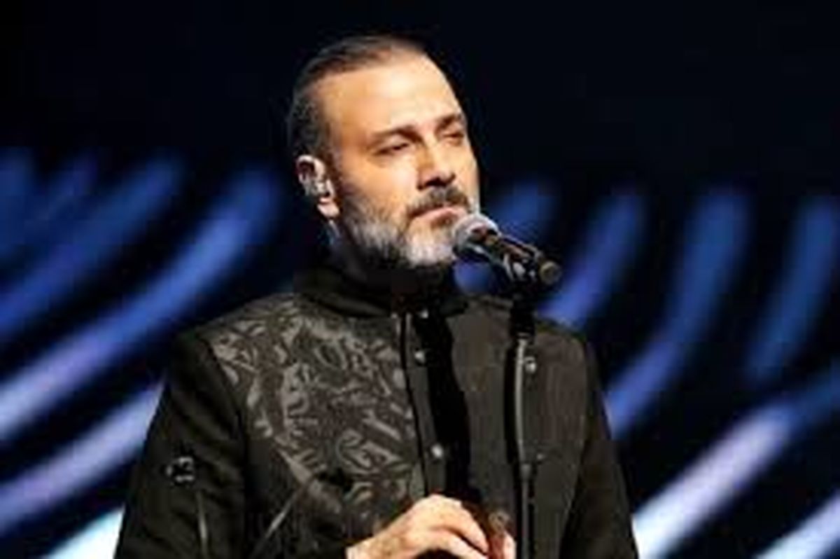  همخوانی ۷ هزار نفری با علیرضا قربانی در ورزشگاه آزادی/ ویدئو 