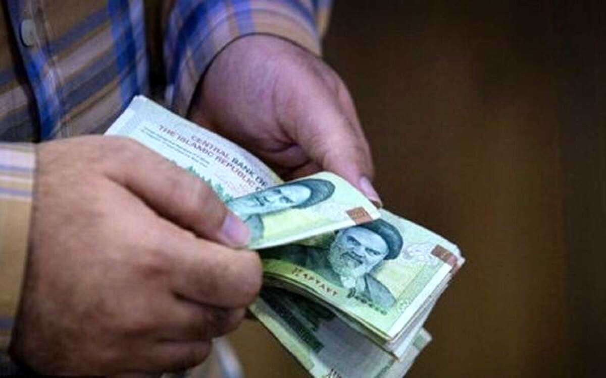 افزایش حقوق کارمندان در سال جدید، در حقوق فروردین اعمال میشود