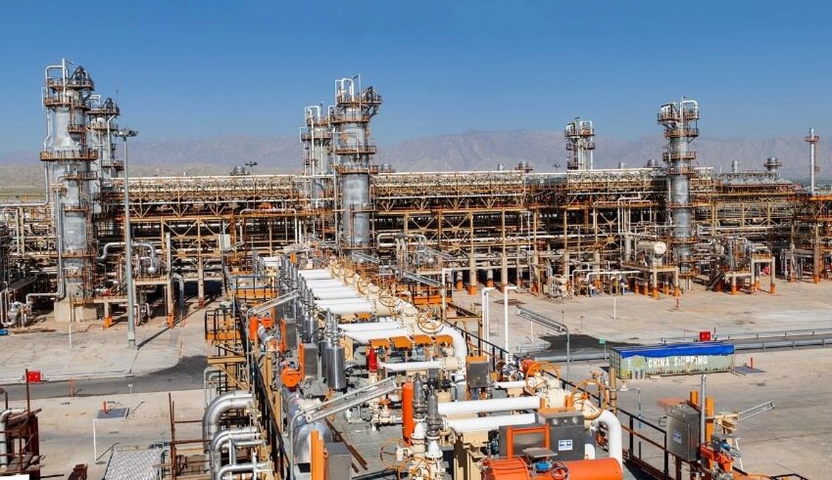آمادگی پتروشیمی مسجدسلیمان برای جمعآوری فلرهای نفتی/ کاهش نرخ بیکاری با احداث پتروپالایش