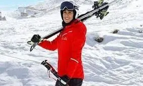 بازگشت دختر پناهنده اسکی به ایران