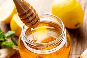 عسل طبیعی چه رنگی است؟ 