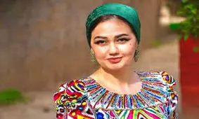 بیوگرافی تهمینه رجبوا بازیگر تاجیک نقش «چمن» در سریال «پایتخت»/ ویدئو