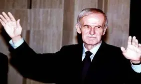 ‍‌افراد ناشناس قبر حافظ اسد را نبش کرده و بقایای جسد او را به مکان نامعلومی منتقل کردند/ ویدئو