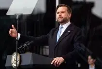 ونس: گفتگوها با ایران به نوعی خوب پیش رفت/ ایران حاضر نبوده برخی از خطوط قرمز ترامپ را به رسمیت بشناسد و بر سر آن‌ها کار کند