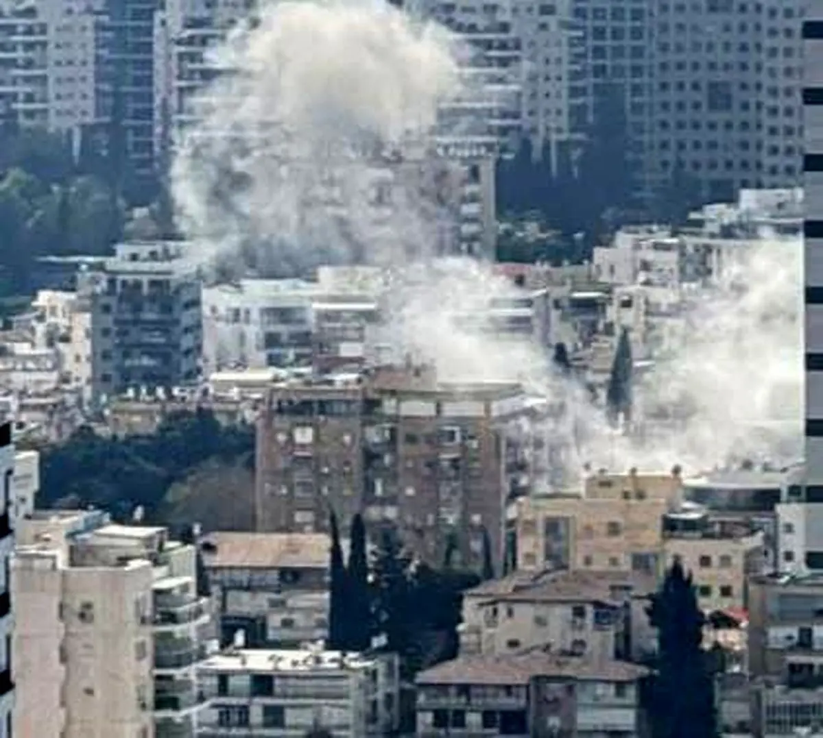 هفدهمین روز از پاسخ نظامی ایران به حملات آمریکا و اسرائیل/ صدای انفجار در تل آویو/ حمله به فرودگاه دبی/ هدف قرار گرفتن منافع آمریکا در بحرین