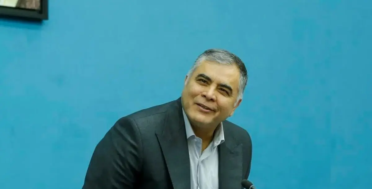 پاک‌نژاد چگونه به پایان خط رسید؟؛ رد پای تراستی‌ها و حوادث دی ماه در استعفای وزیر نفت

